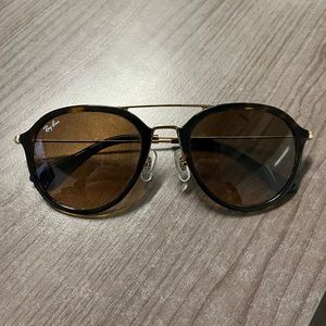 Ray-Ban RB4253 Sunglasses